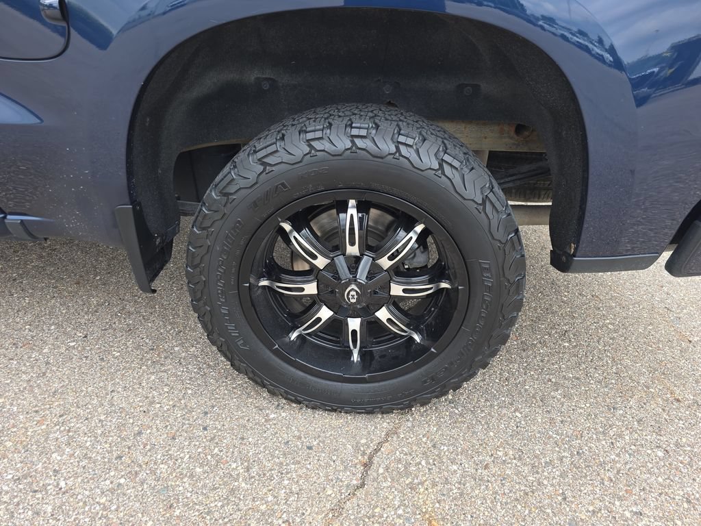 Certified 2022 Chevrolet Silverado 1500 RST AWD/4WD image 34