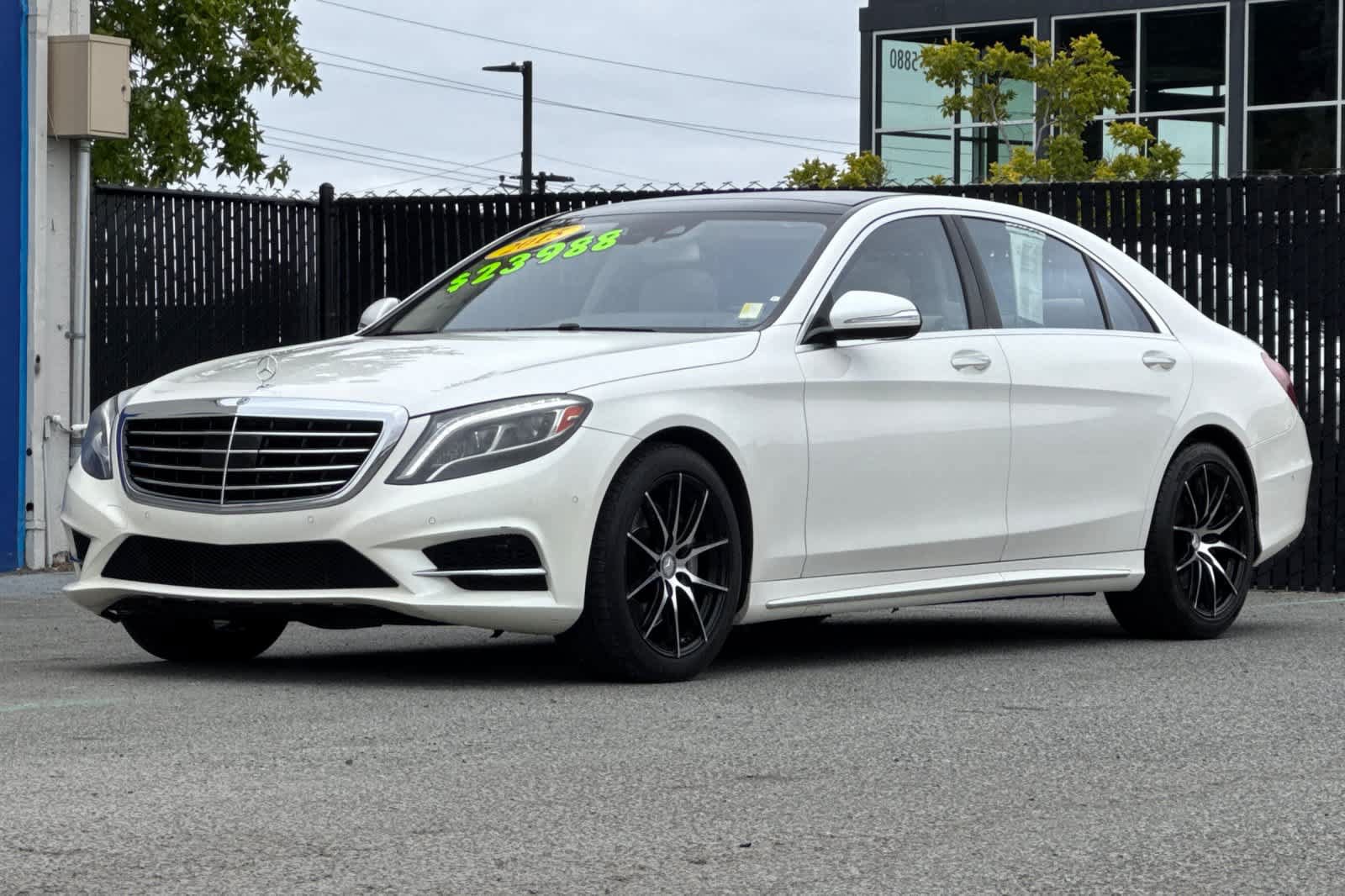 Used 2015 Mercedes-Benz S 550 Sedan image 8