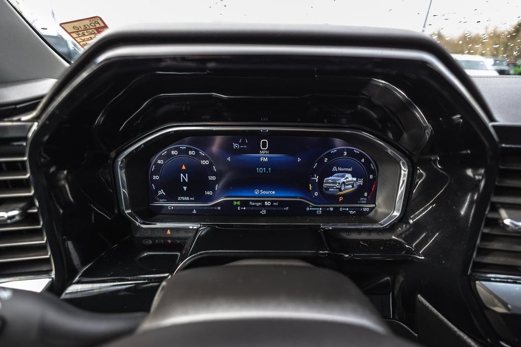 Used 2024 Chevrolet Silverado 1500 RST AWD/4WD image 19