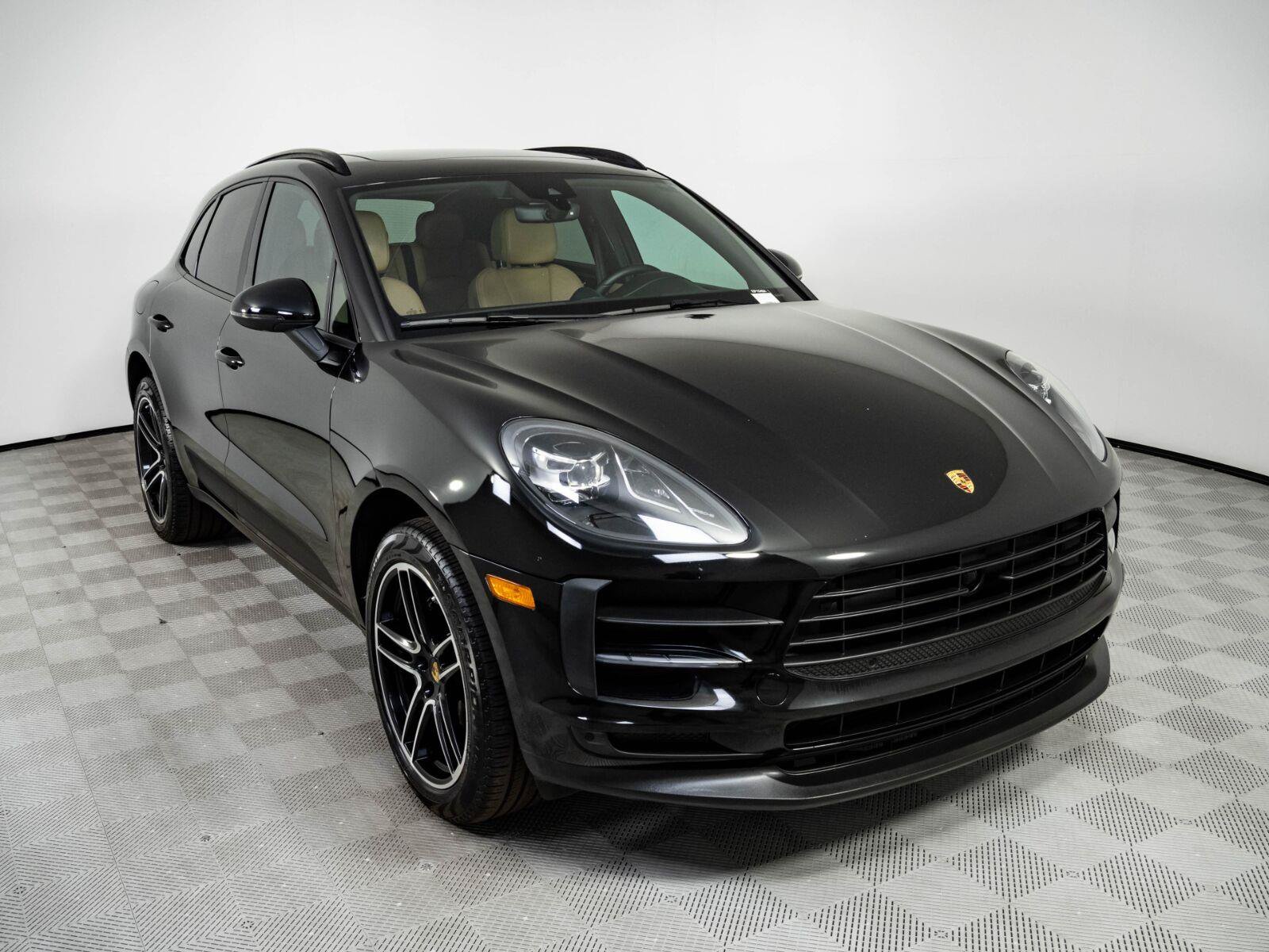 Used 2019 Porsche Macan AWD/4WD image 26
