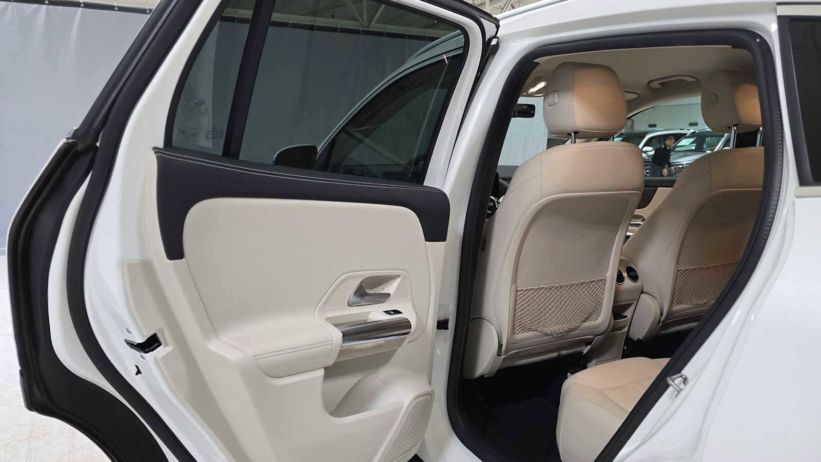 Used 2022 Mercedes-Benz GLA 250 4MATIC image 15