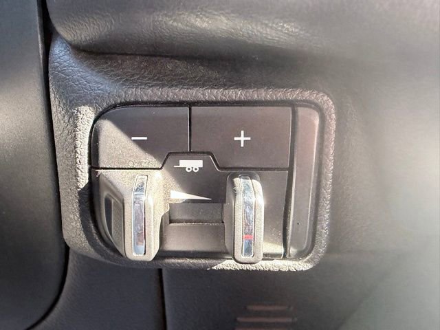 Used 2024 Dodge Durango GT image 17