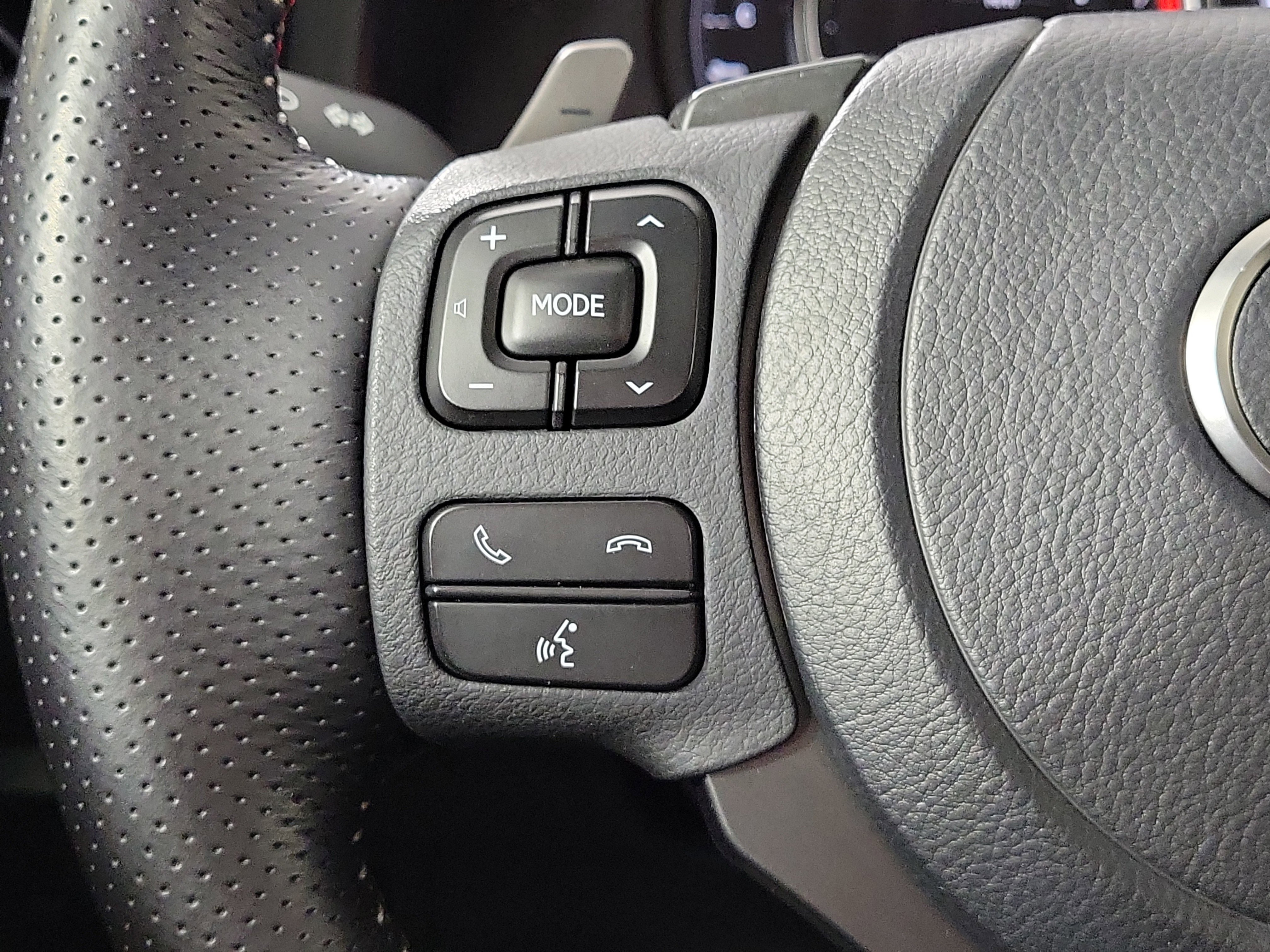 Used 2022 Lexus IS 350 F Sport image 13