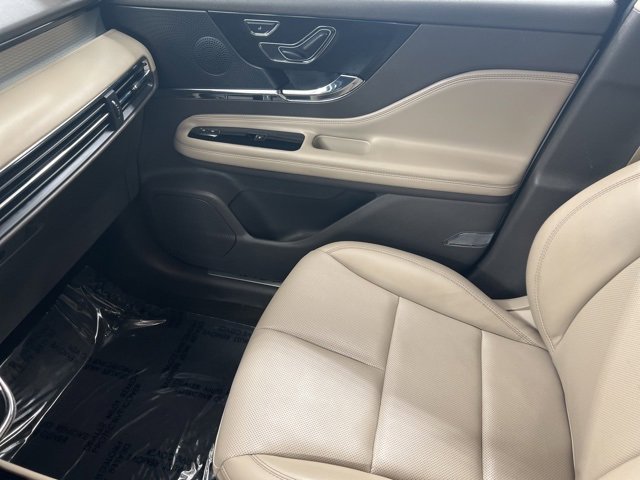 Certified 2023 Lincoln Corsair AWD w/ Equipment Group 101A image 20