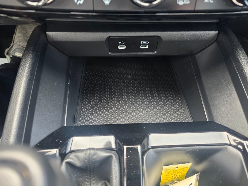 Used 2023 Honda Accord EX-L image 19