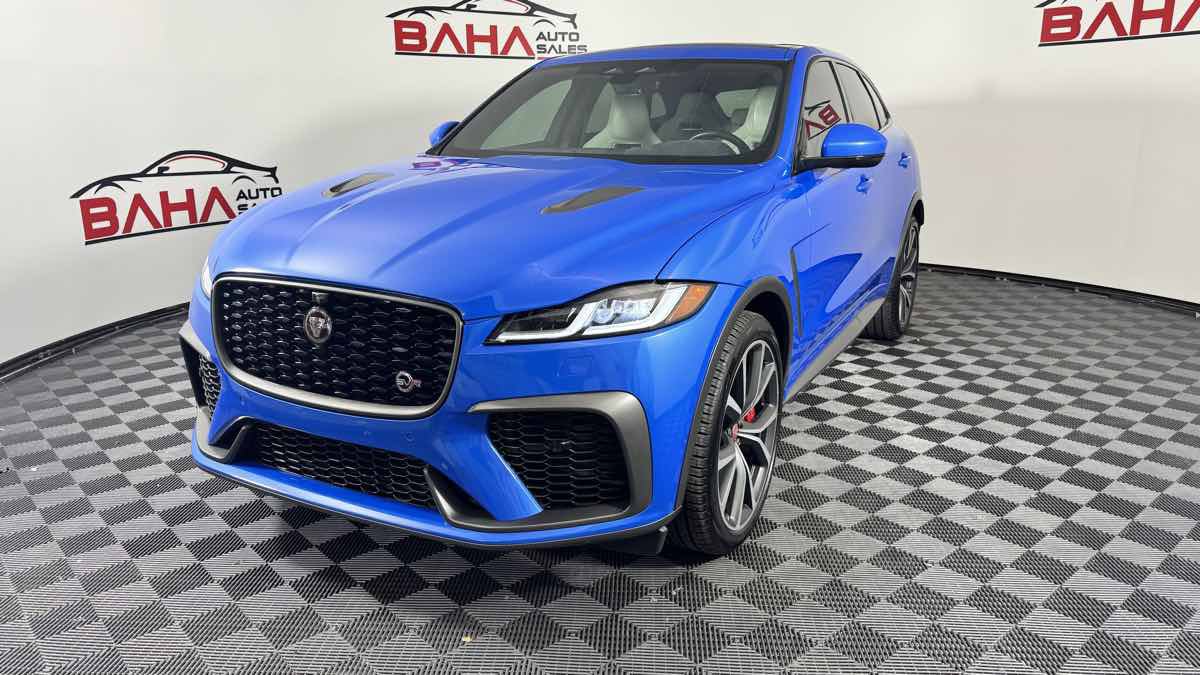 Used 2022 Jaguar F-PACE SVR AWD/4WD image 4