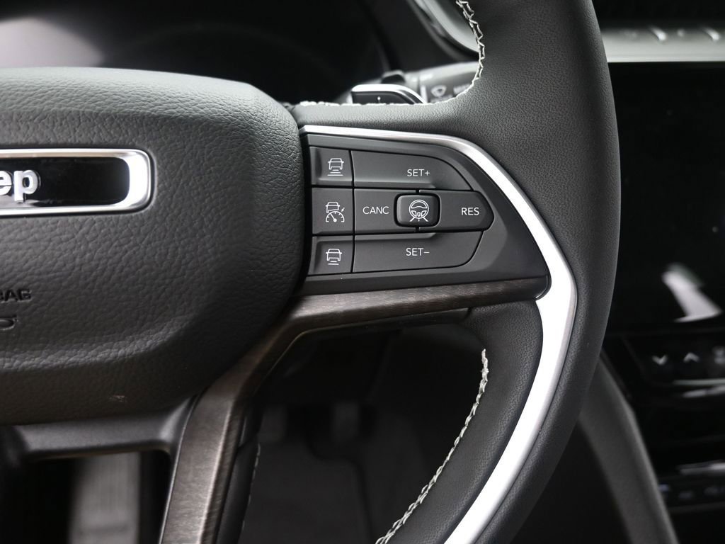 New 2026 Jeep Grand Cherokee Limited image 31