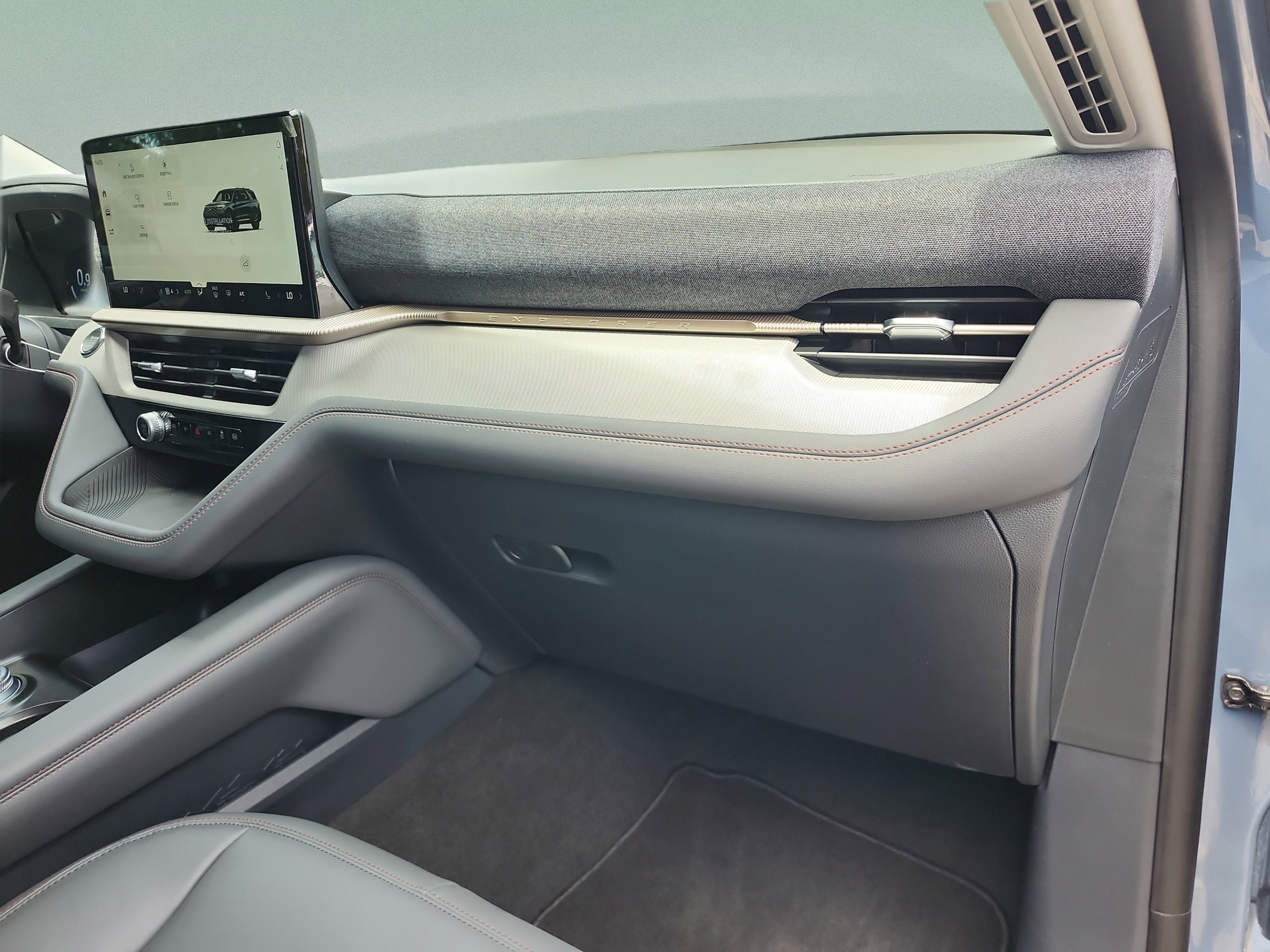 New 2026 Ford Explorer Active w/ Active Comfort Package AWD/4WD image 20