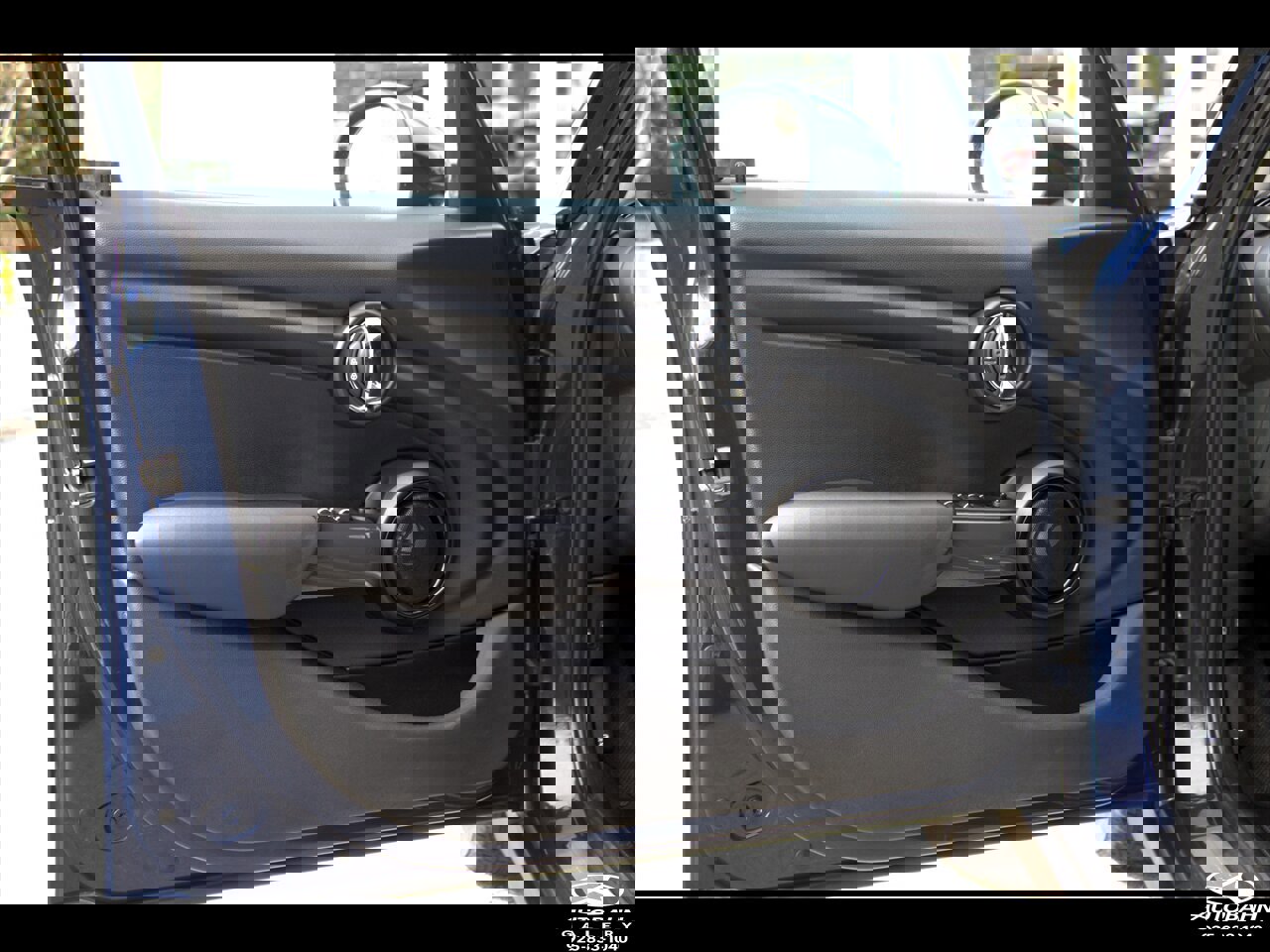 Used 2015 MINI Cooper 4-Door Hardtop w/ Premium Package image 11