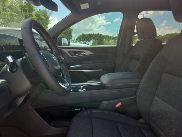 New 2026 Chevrolet Traverse LT w/ Midnight/Sport Edition FWD image 7