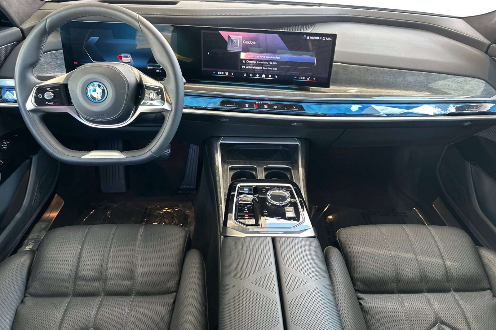 Certified 2024 BMW i7 eDrive50 RWD image 17