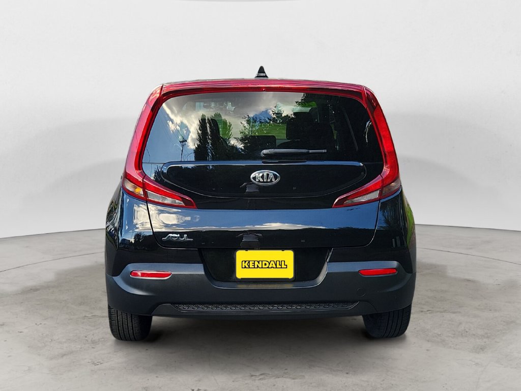 Used 2020 Kia Soul LX FWD image 6