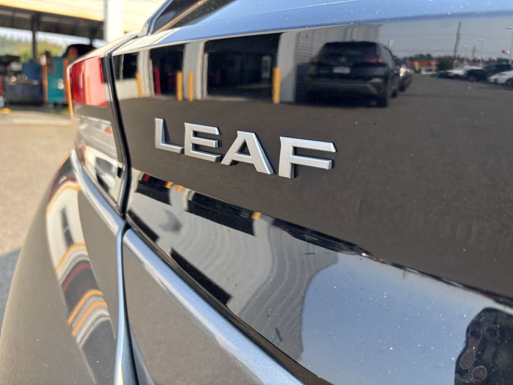 Used 2025 Nissan Leaf SV Plus FWD image 11