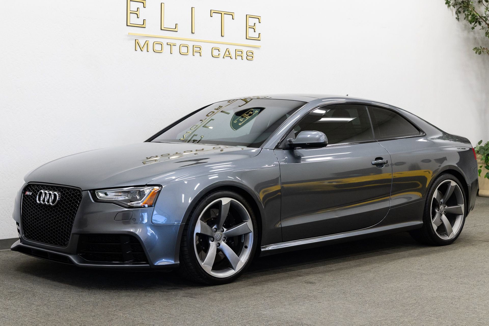 Used 2014 Audi RS 5 Coupe image 1