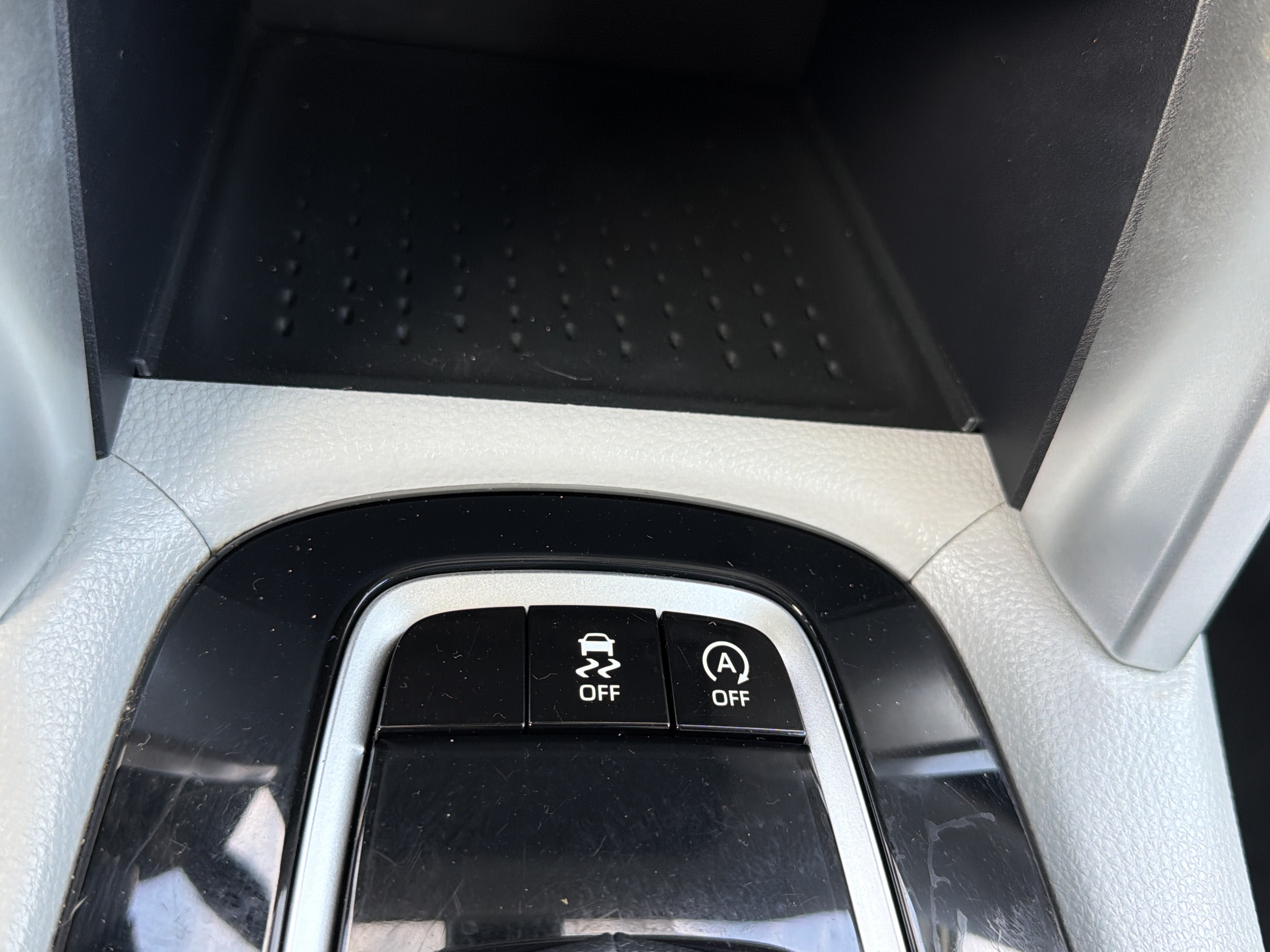 Used 2022 Toyota Corolla Cross L AWD/4WD image 20
