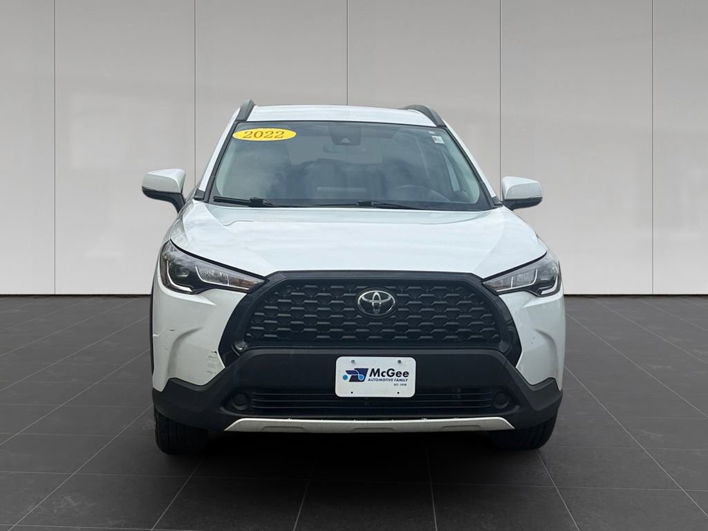 Used 2022 Toyota Corolla Cross LE AWD/4WD image 8