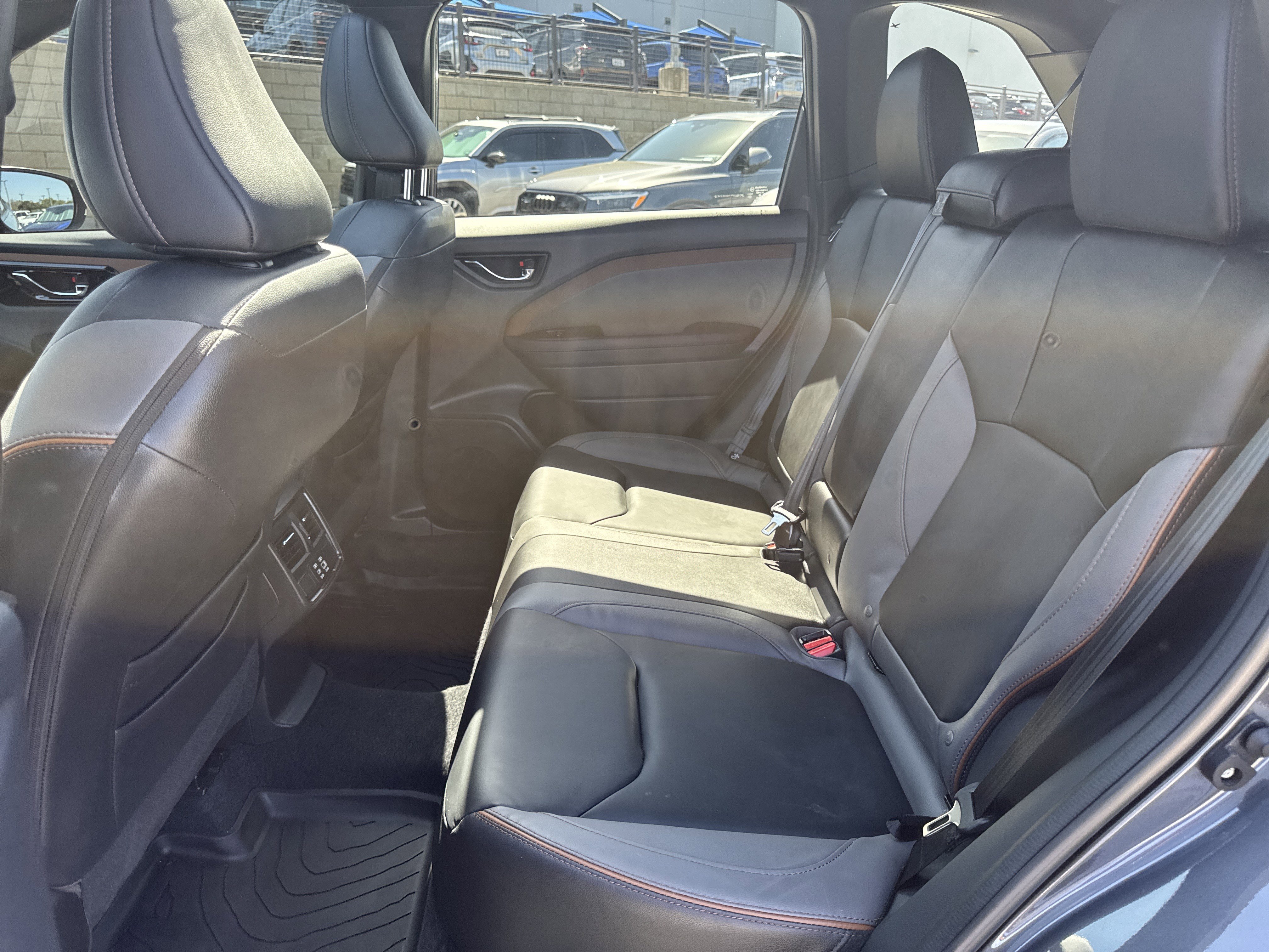 Used 2025 Subaru Forester Sport image 28