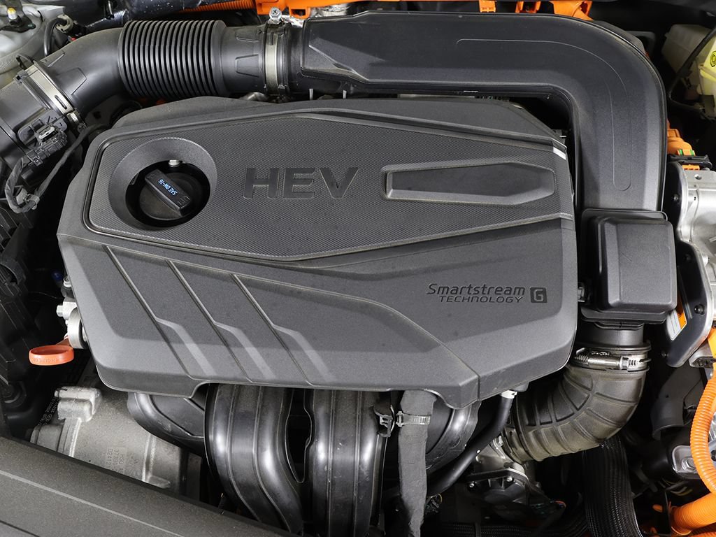 Certified 2025 Hyundai Sonata SEL FWD image 14