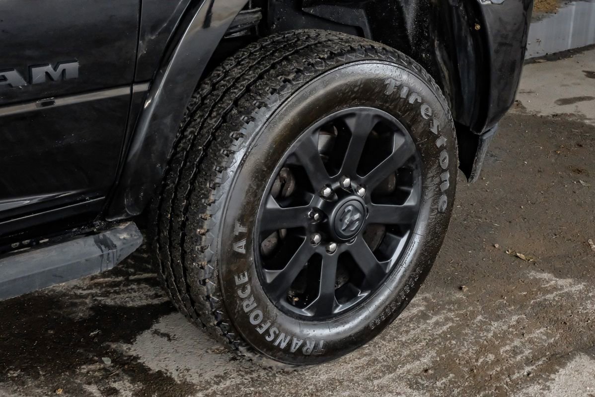 Used 2019 RAM 2500 Laramie w/ Black Appearance Package AWD/4WD image 62