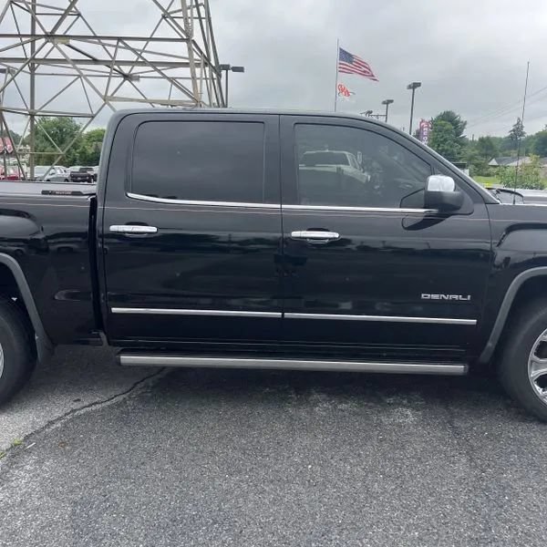 Used 2017 GMC Sierra 1500 Denali w/ Denali Ultimate Package AWD/4WD image 15