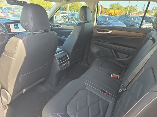 New 2026 Volkswagen Atlas SE image 13