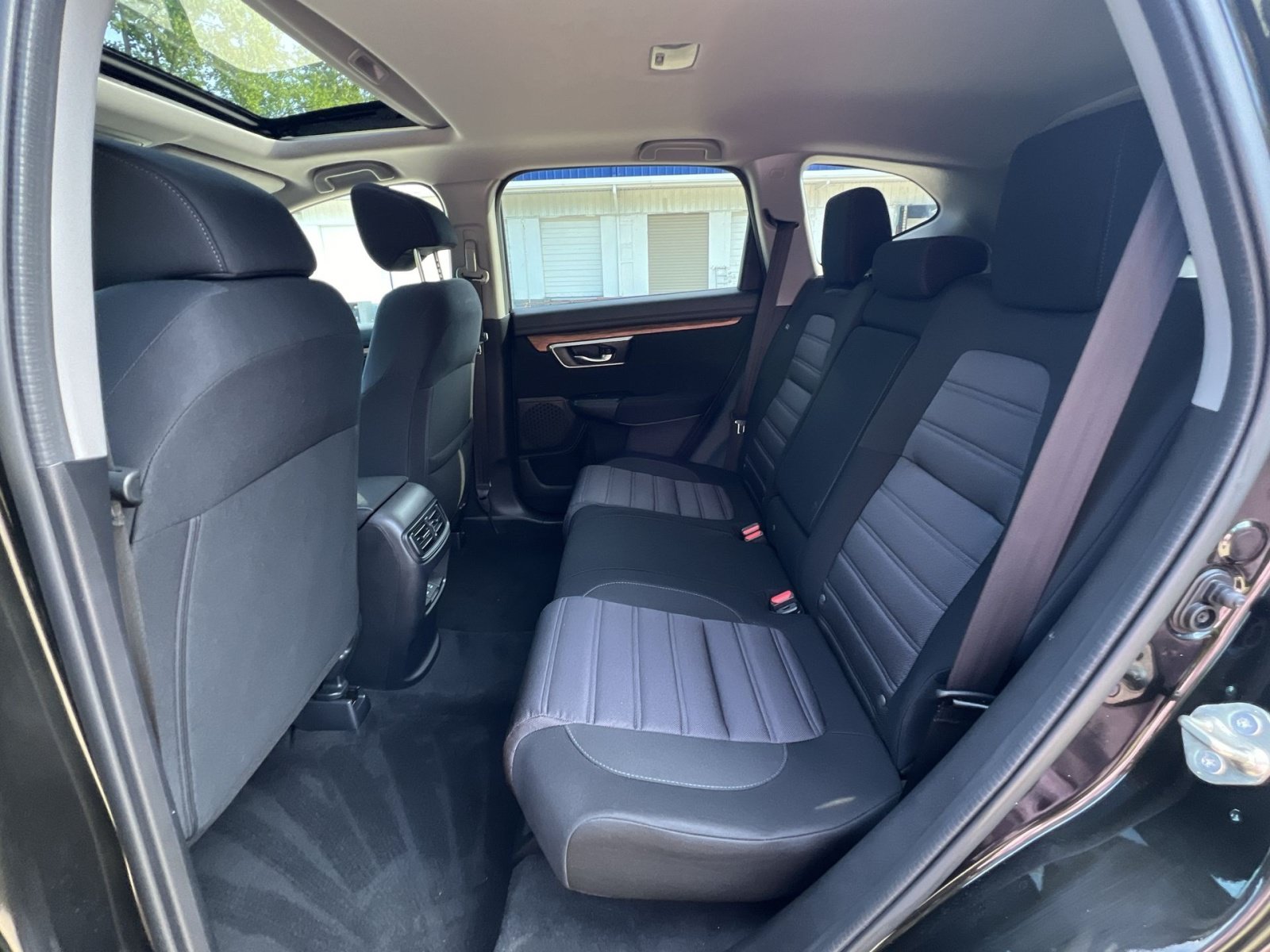 Used 2018 Honda CR-V EX image 31