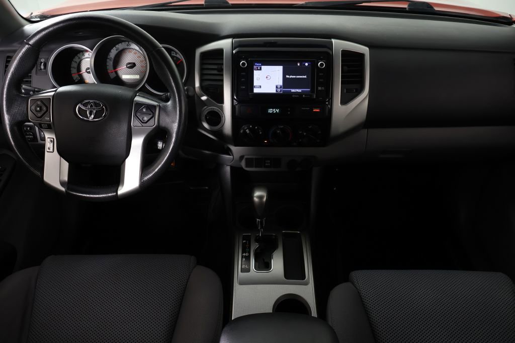 Used 2014 Toyota Tacoma 4x4 Double Cab w/ TRD Sport Package image 18