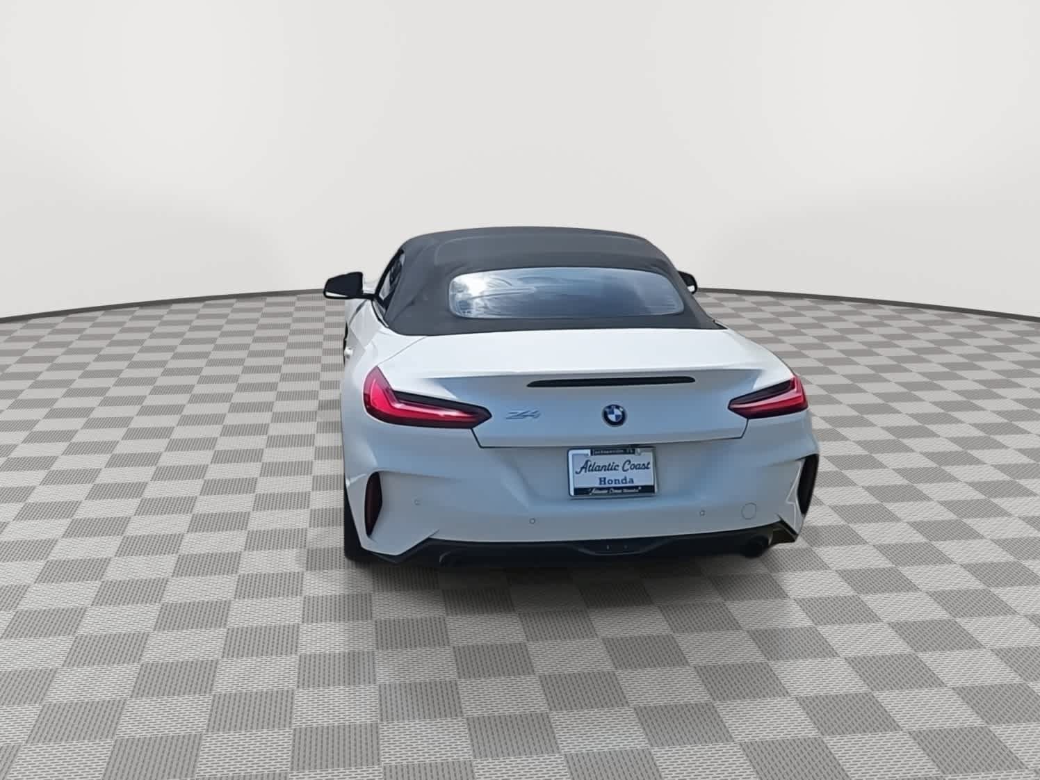 Used 2020 BMW Z4 sDrive30i w/ Executive Package RWD image 7