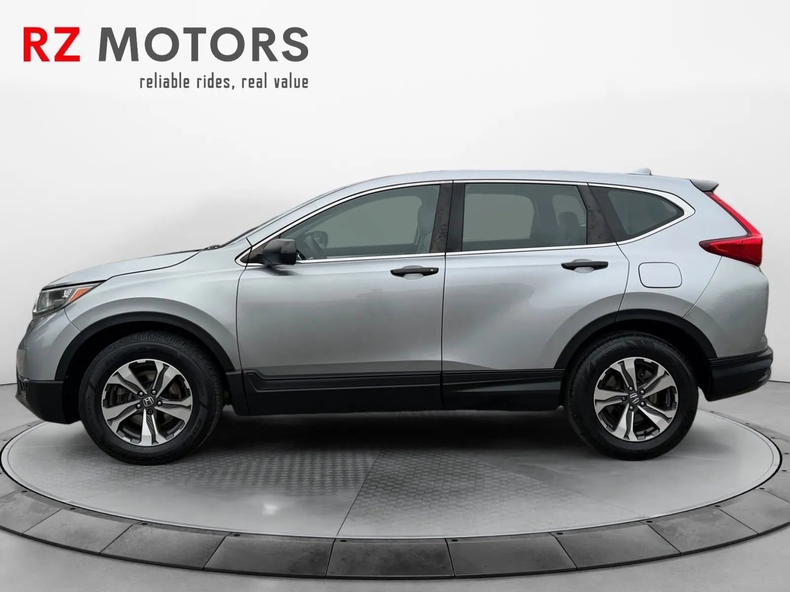 Used 2019 Honda CR-V LX image 2
