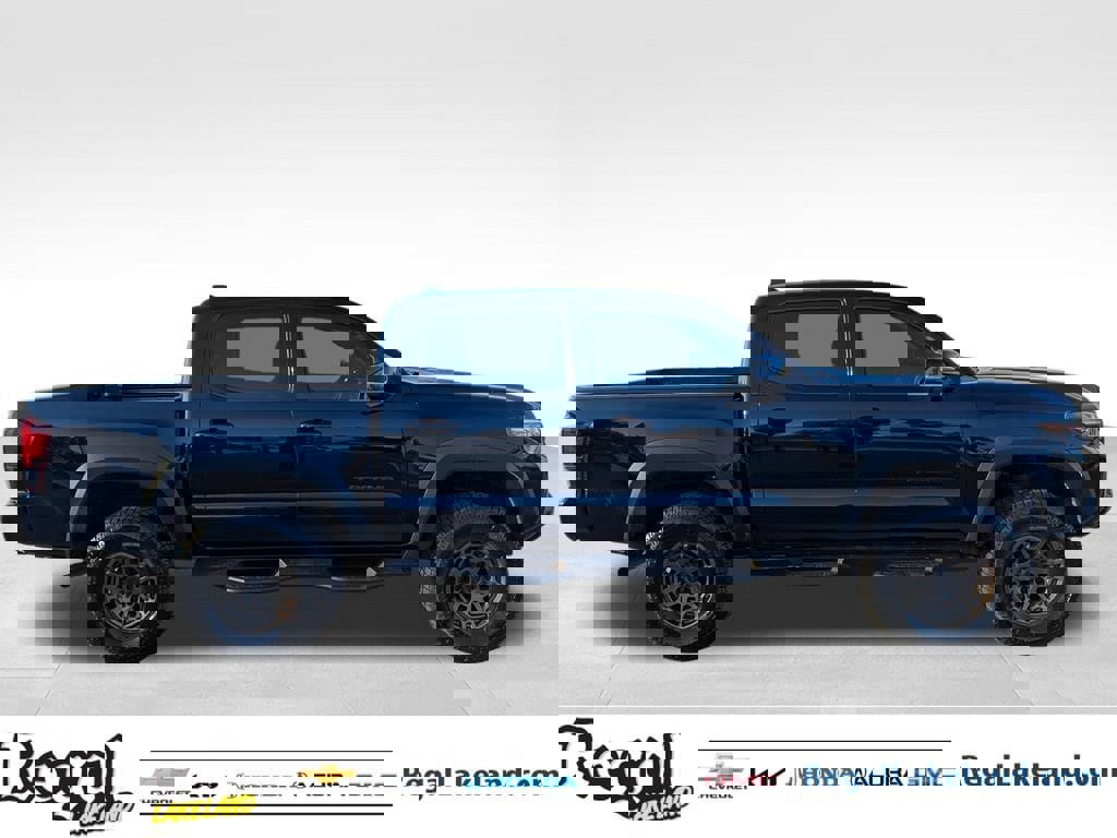 Used 2022 Toyota Tacoma SR5 w/ Trail Edition image 3