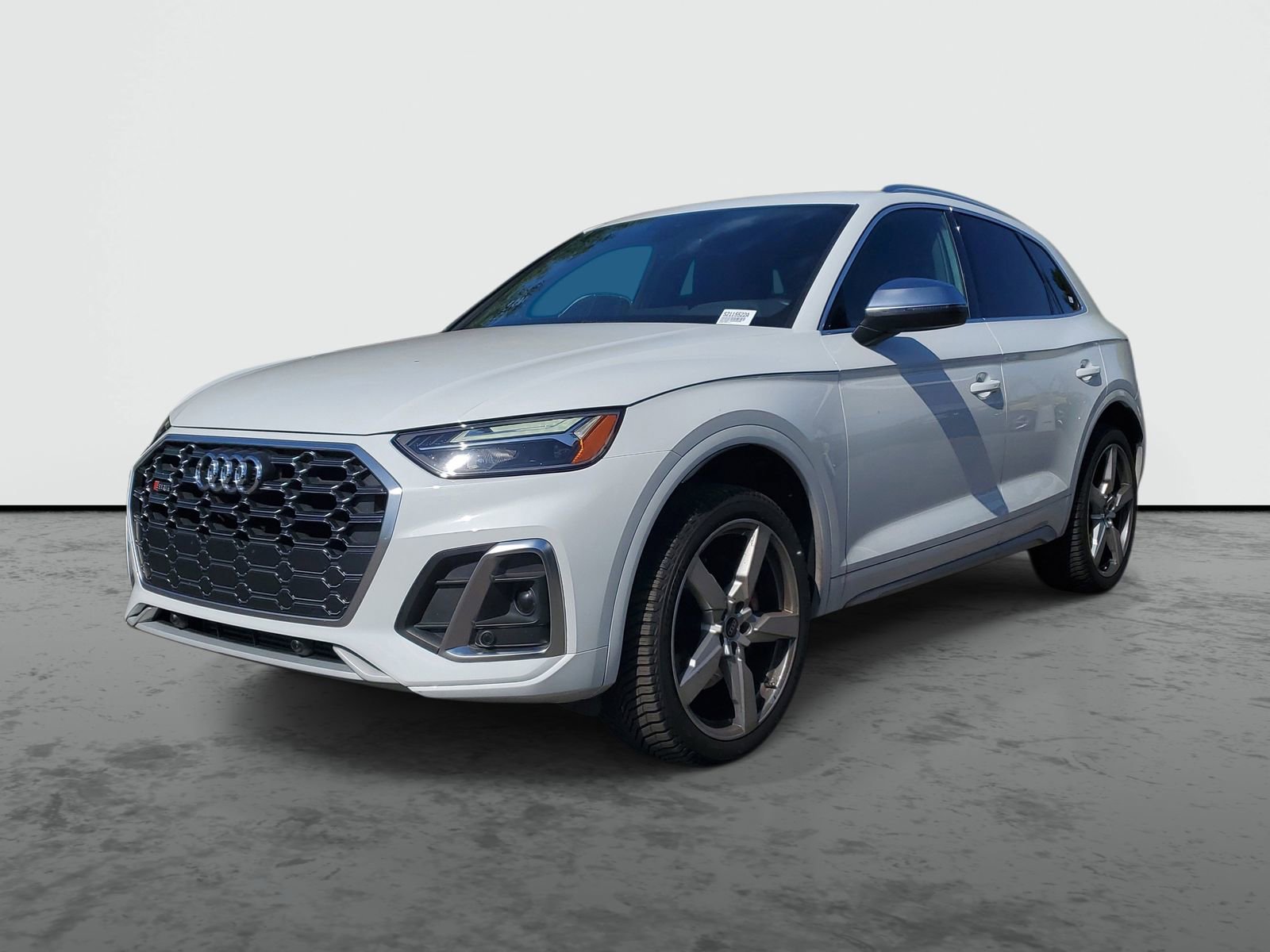 Used 2021 Audi SQ5 Premium w/ Convenience Package AWD/4WD image 2