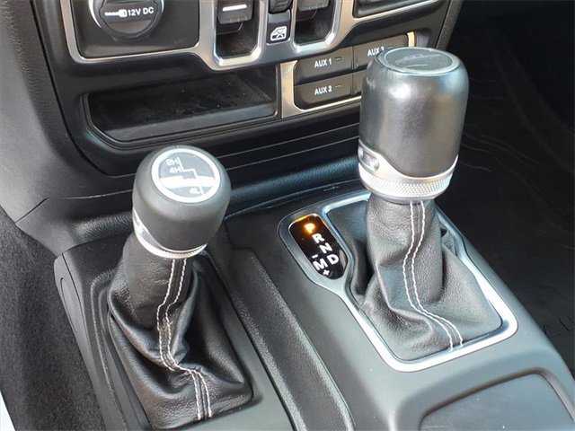 Used 2021 Jeep Gladiator Overland image 11