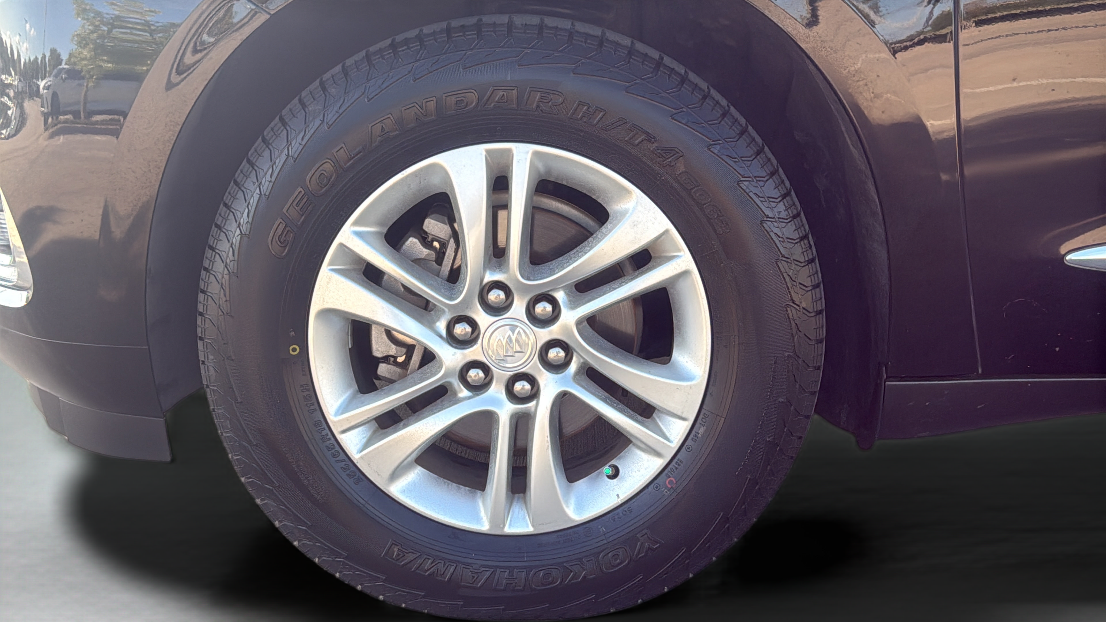 Used 2019 Buick Enclave Essence FWD image 33