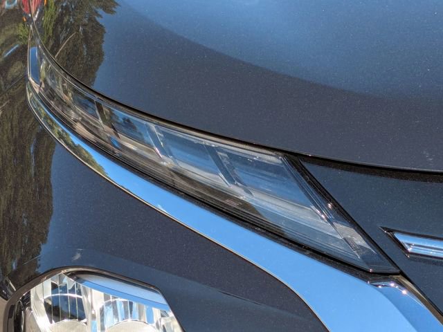 New 2025 Mitsubishi Outlander ES image 11