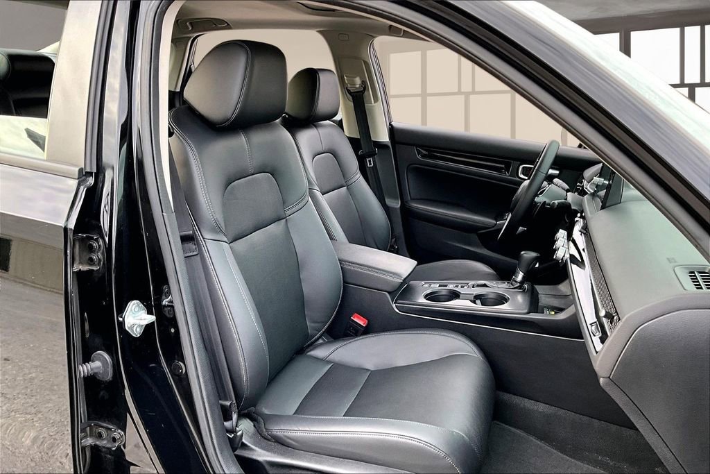Used 2024 Honda Civic Touring image 28