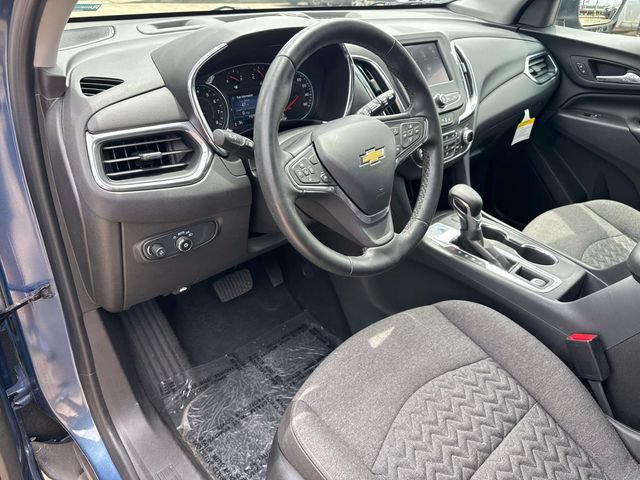 Used 2024 Chevrolet Equinox LT FWD image 24