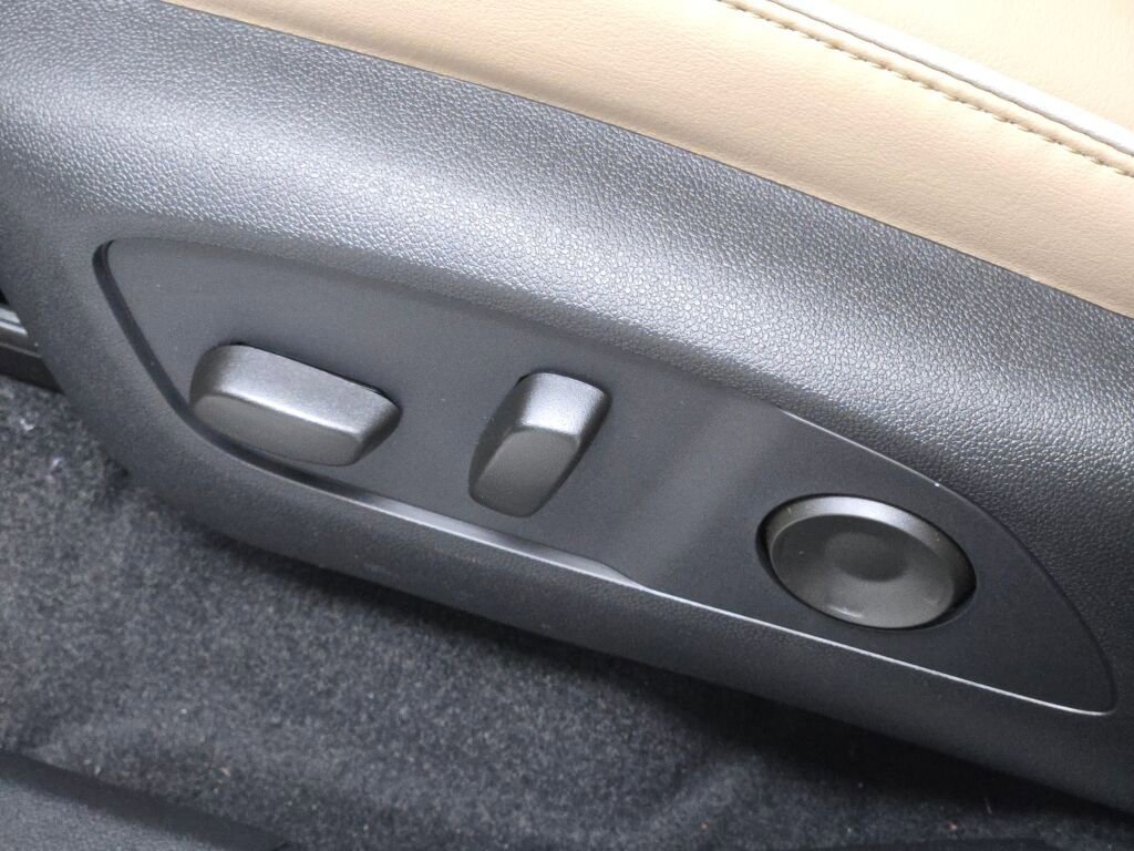 New 2026 Buick Enclave Preferred w/ Power Package AWD/4WD image 24