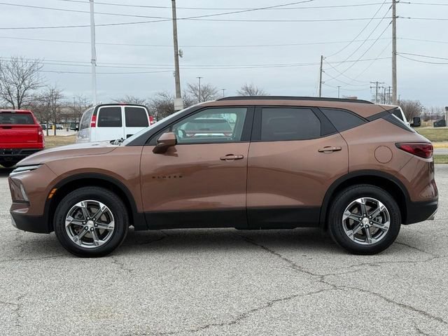 Certified 2024 Chevrolet Blazer LT w/ Convenience Package image 2