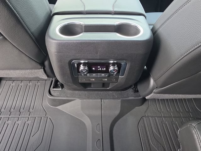 New 2026 GMC Yukon Denali w/ Denali Reserve Package RWD image 14
