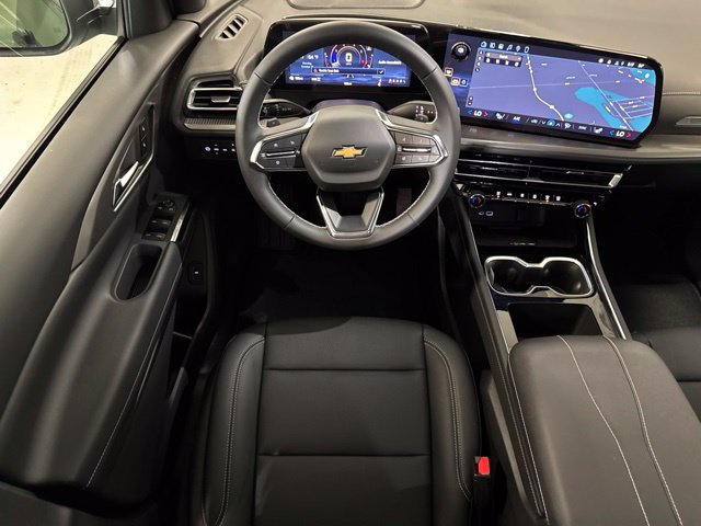 New 2027 Chevrolet Traverse LT w/ LPO, Floor Liner Package AWD/4WD image 6