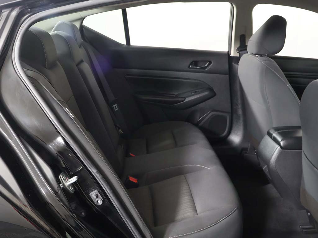 Used 2025 Nissan Altima 2.5 SV FWD image 26