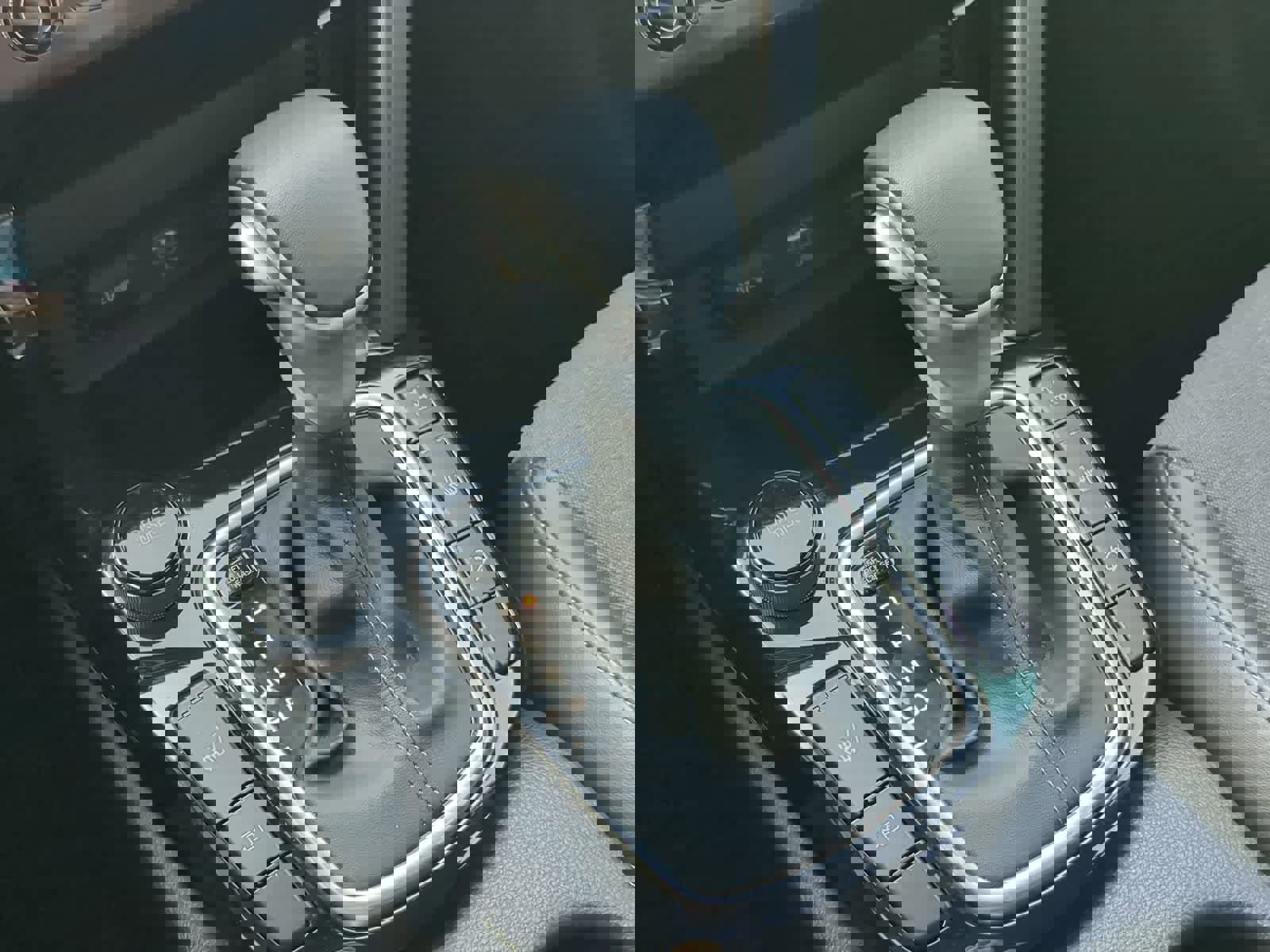 Used 2024 Kia Seltos S image 37