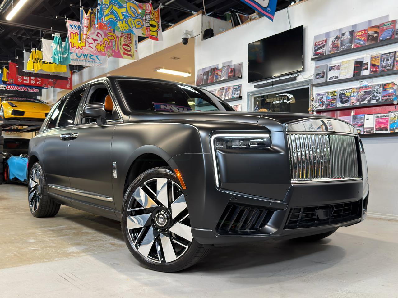 Used 2025 Rolls-Royce Cullinan image 1