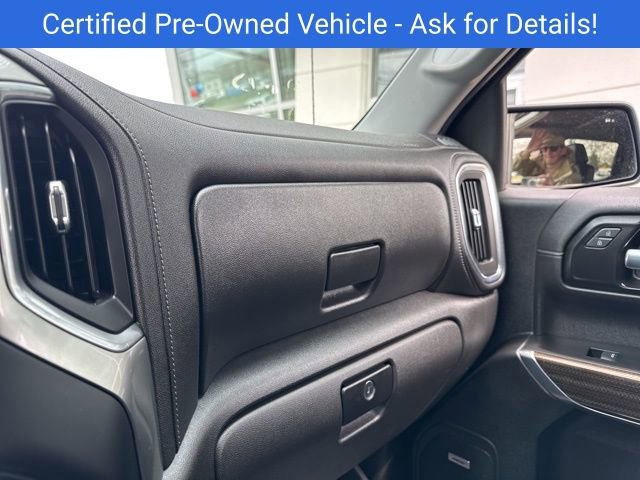 Used 2021 Chevrolet Silverado 1500 LT Trail Boss w/ Convenience Package II image 16