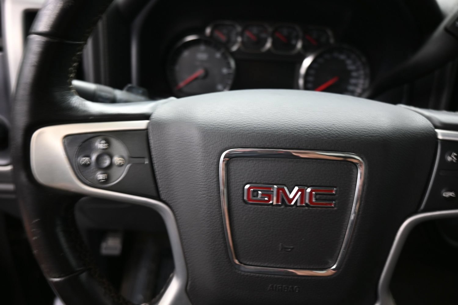 Used 2014 GMC Sierra 1500 SLE w/ SLE Value Package AWD/4WD image 15