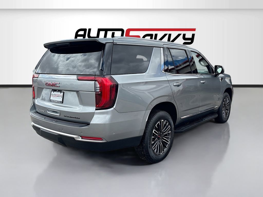 Used 2025 GMC Yukon Elevation AWD/4WD image 7