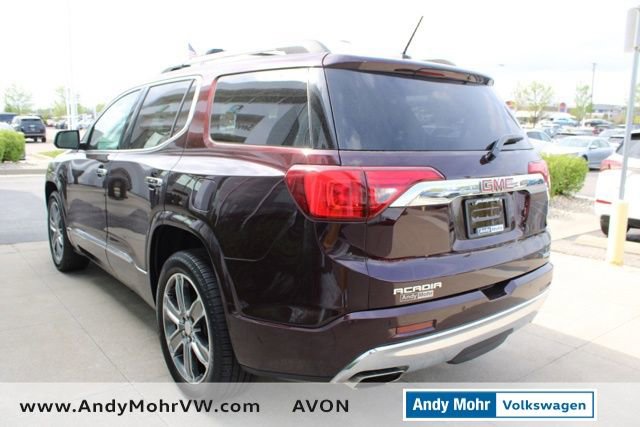 Used 2017 GMC Acadia Denali AWD/4WD image 4