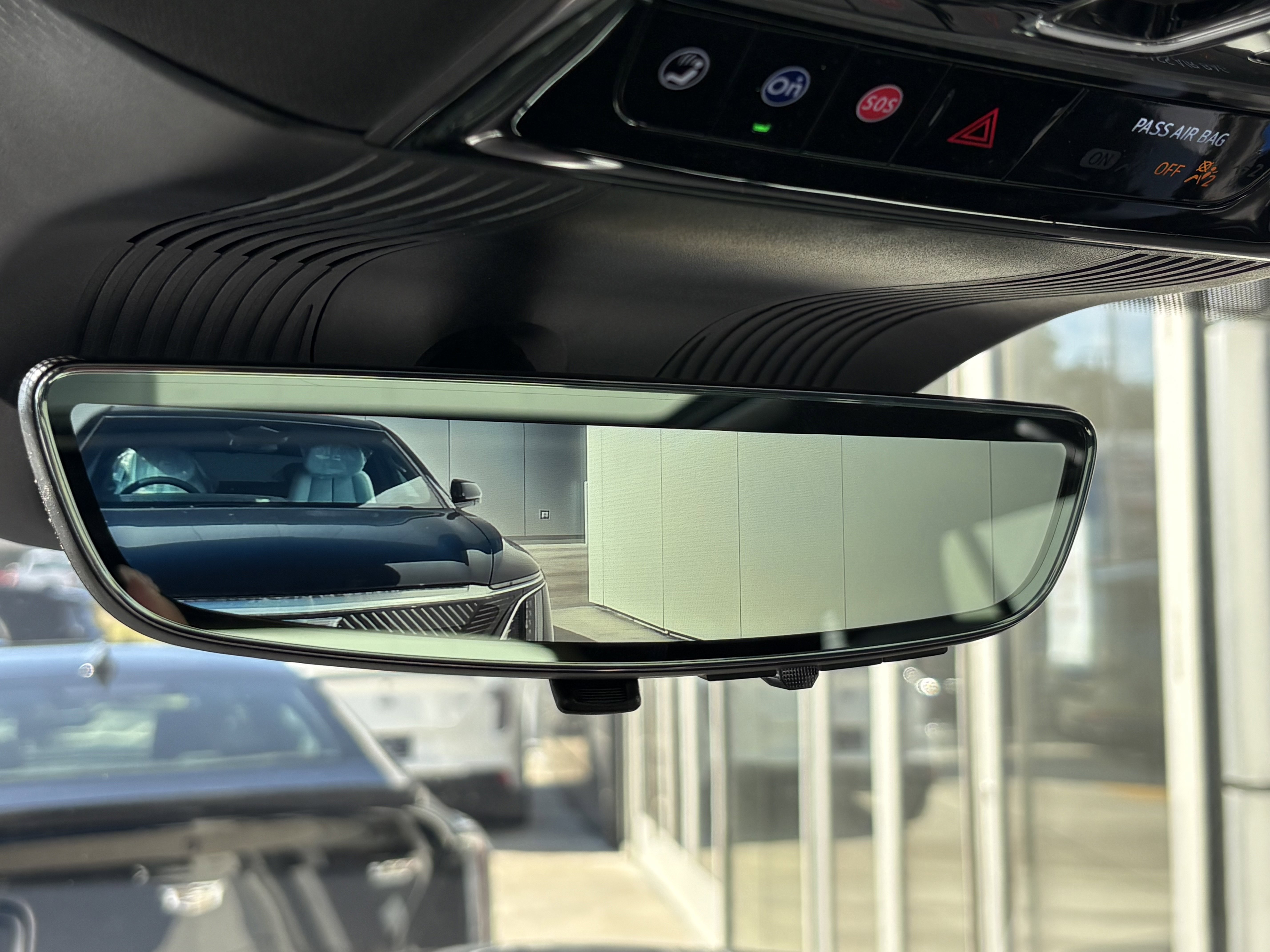 New 2026 Cadillac Vistiq Luxury w/ LPO, Floor Liner Package image 35