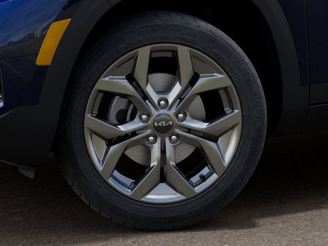 New 2026 Kia Seltos LX FWD image 9