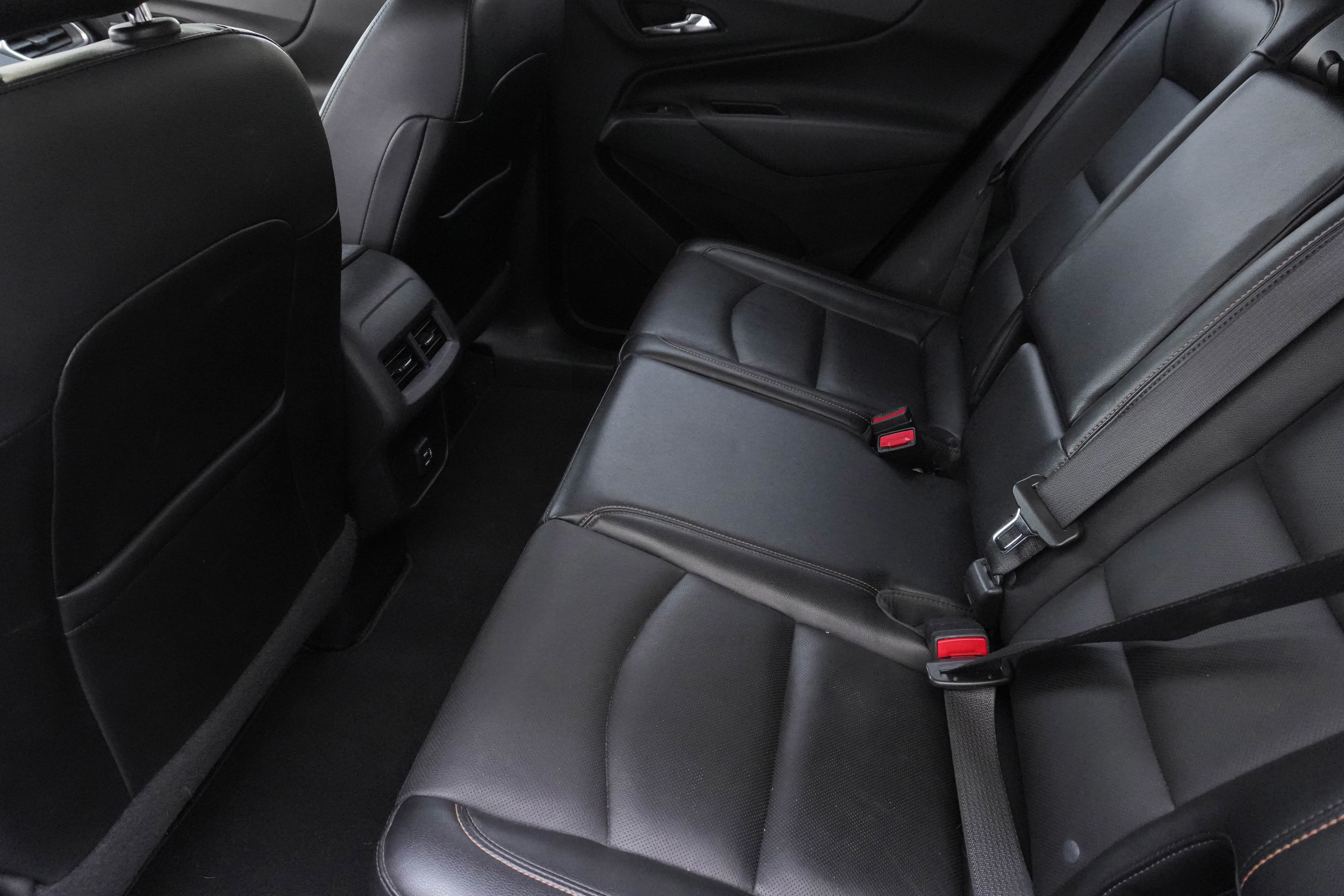 Used 2021 Chevrolet Equinox LT FWD image 34